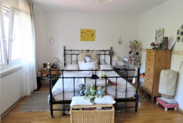 Aux portes de Lausanne, jolie maison en bordure de zone agricole !