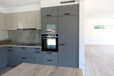 En bordure de zone viticole, magnifique villa neuve !