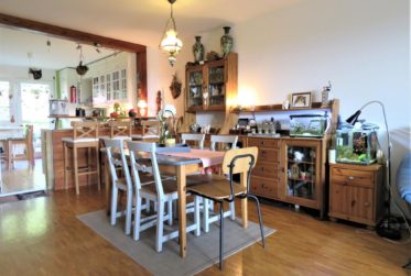 Aux portes de Lausanne, jolie maison en bordure de zone agricole !