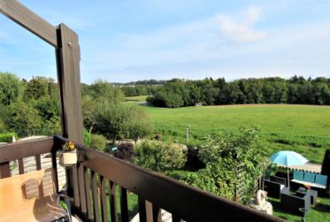 Aux portes de Lausanne, jolie maison en bordure de zone agricole !