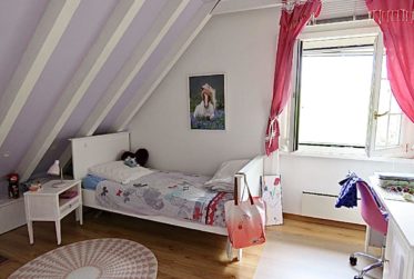 Charmante maison villageoise, en bordure de zone agricole !