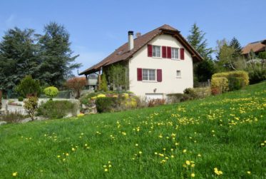 Cocon familial, parcelle de 1'003 m2