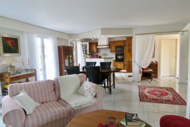 Belle villa famille, quartier résidentiel