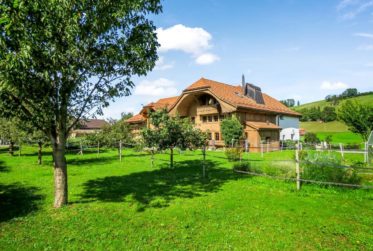 Ferme rénovée avec panorama exceptionnel sur les Préalpes !
