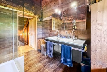 Ferme rénovée avec panorama exceptionnel sur les Préalpes !