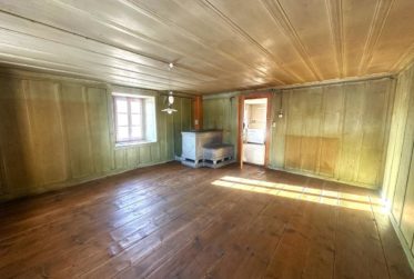 Ferme villageoise - Parcelle de 2'578 m2 en zone village !