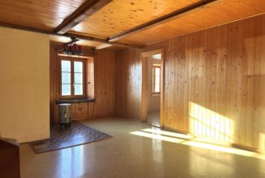 Ferme villageoise - Parcelle de 2'578 m2 en zone village !