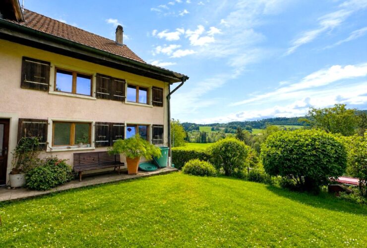 Magnifique ferme villageoise de 8.5 pièces, au fort potentiel